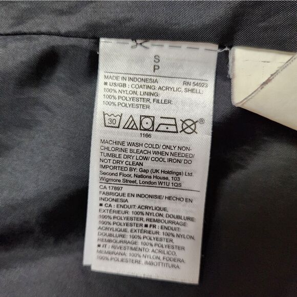 GAP Black Puffer Vest Essential Layering Piece Sz Small - Picture 6 of 8